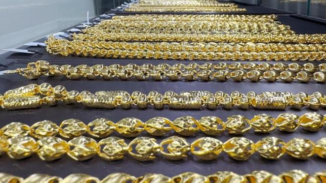 金银之道金包银招商:八大实力保障,让您加盟无忧稳赚快!